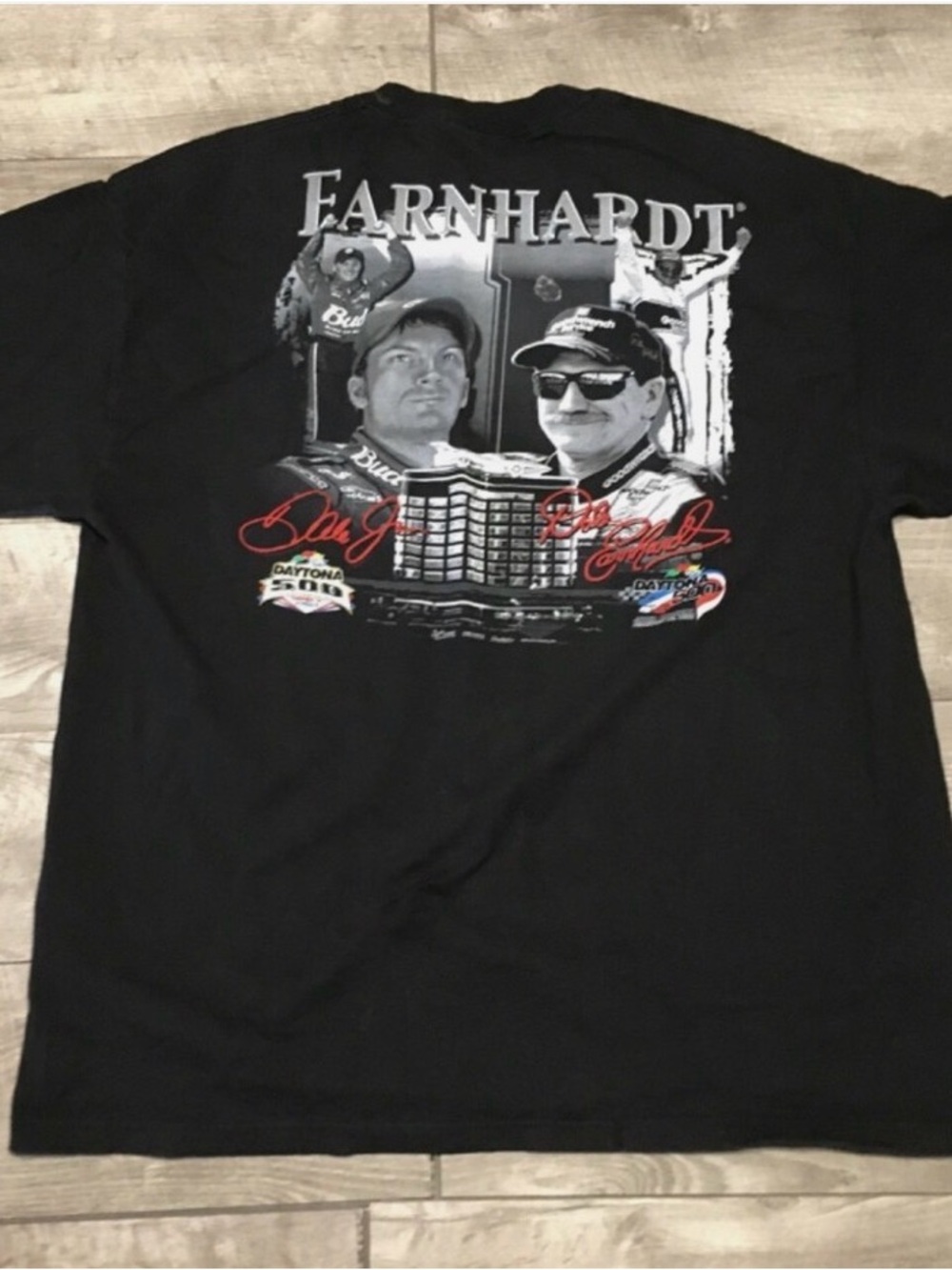 Dale Earnhardt Chase Authentics NASCAR Race Car T-Shirt Daytona 500 Champ Large